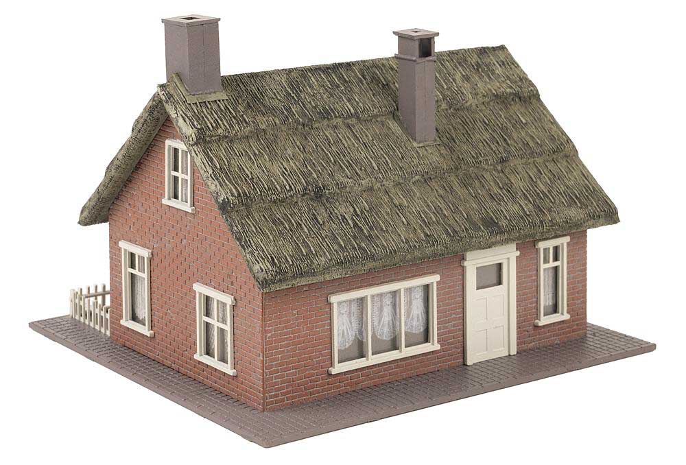 North German Thatched-Roof House -- Kit - 4-3/4 x 3-15/16 x 3-5/16"  12 x 10 x 8.4cm-2