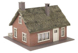 North German Thatched-Roof House -- Kit - 4-3/4 x 3-15/16 x 3-5/16"  12 x 10 x 8.4cm-2