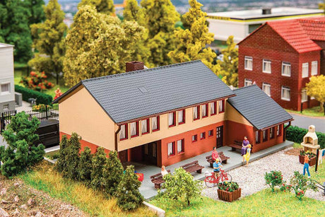 Community Hall -- Kit - 7- x 3-13/16 x 3-3/16"  19.8 x 11.8 x 8.1cm-1