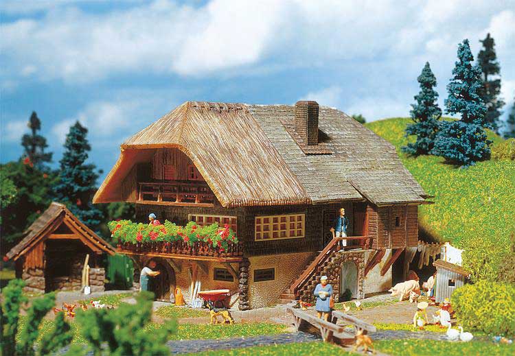 Black Forest Farmhouse with Bakehouse and Wells -- Kit - 5-3/4 x 4-15/16 x 3-7/8"  14.6 x 12.6 x 9.9cm-1