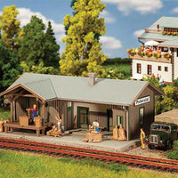 Wood Freight Station -- Kit - 6-1/2 x 4-5/16 x 2-13/16"  16.6 x 10.9 x 7.1cm