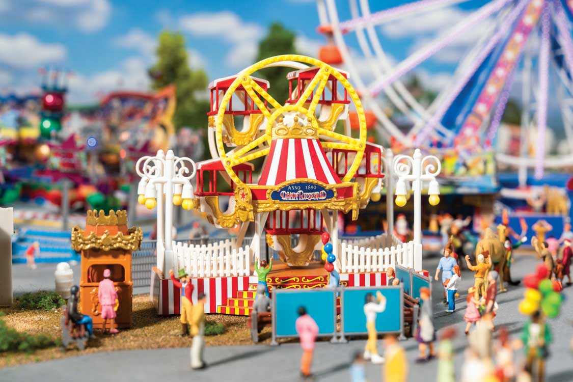 Nostalgic Steam Ferris Wheel with Motor -- Kit - 4-5/16 x 2-7/16 x 3-11/16"  11 x 6.2 x 9.3cm-1