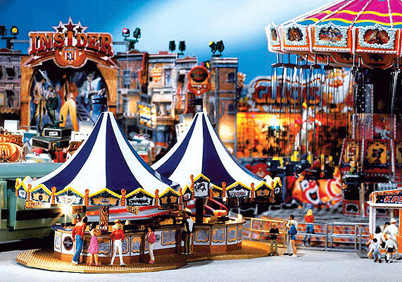 Roundabout Bar Refreshment Stand -- 6-1/4 x 3-3/8 x 3"  15.5 x 8.3 x 7.4cm