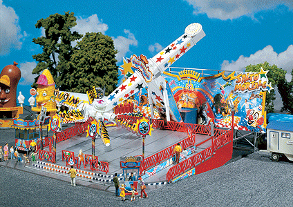 Salto Mortale Ride - Kit -- 9-7/8 x 9-7/16 x 6-11/16"  25 x 24 x 17cm