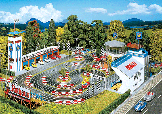 Go-Kart Circuit -- w/o Transformer 16-1/2 x 11-15/16 x 5/8"  42 x 30.2 x 1.5cm