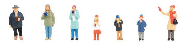 Christmas Market Visitors pkg(7)