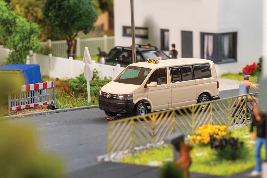 Volkswagen T5 Passenger Van - Car System -- Taxi (beige)-1
