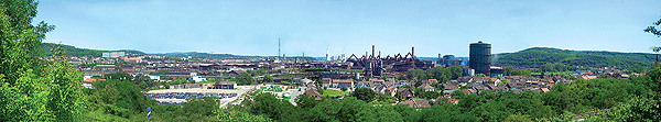Background Scene - 105 x 15-3/4"  270 x 40cm -- Industrial Area