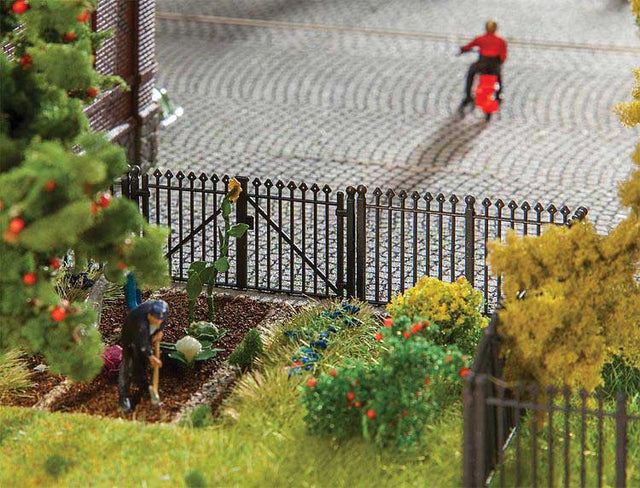 Iron Fence - Kit -- 7-7/8 x 3/4"  20 x 1.9cm Total-1