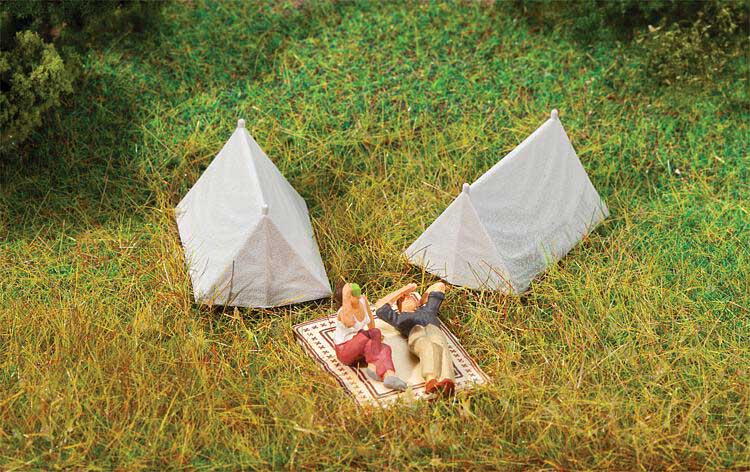 Recreation & Sports -- Tents pkg(4)