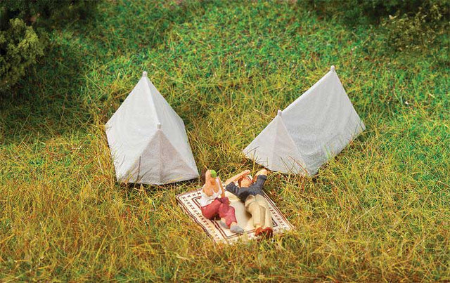 Recreation & Sports -- Tents pkg(4)