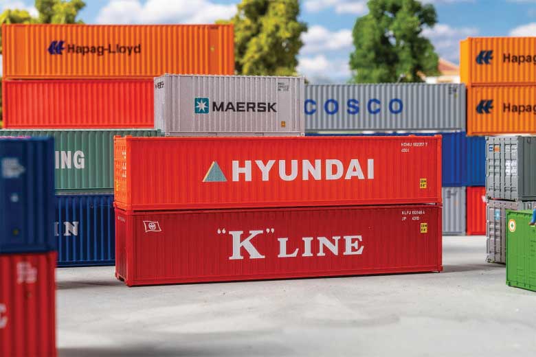 40' Container 2-Pack - Ready to Run -- 1 Each Hyundai (orange), K-Line (red)-2