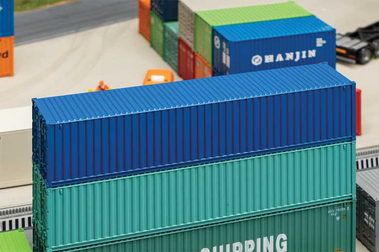 40' Corrugated Container - Assembled -- Painted, Unlettered (blue)-1