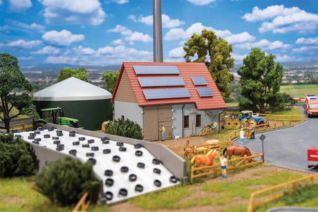 Sustainable Agriculture Set -- Kit - Wind Turbine, Shed with Solar Panels, Manure Pile, Silage Tank, Detail-4