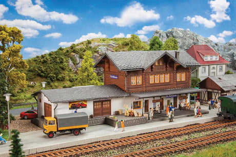 St. Niklaus Train Station -- Kit - 12-3/16 x 5 x 4-3/4"  31 x 12.7 x 12cm-1