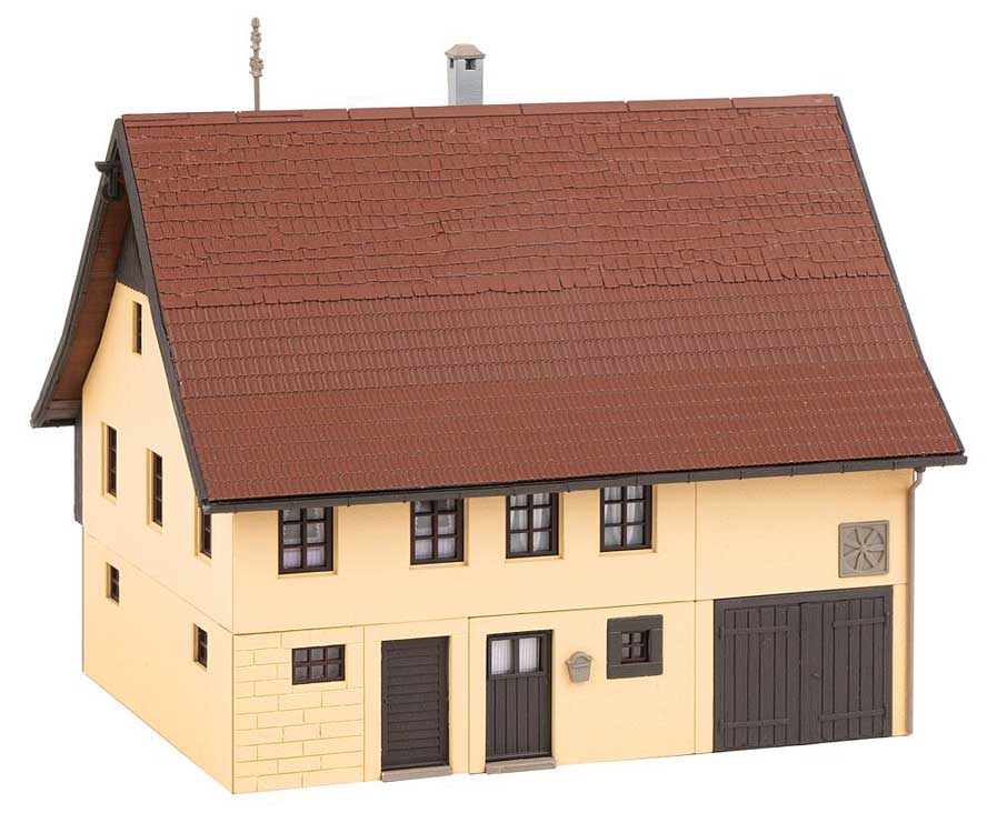 Day Laborer Building -- Kit - 5-7/16 x 4-3/4 x 4-3/4" 13.8 x 12.1 x 12cm-2
