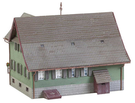 Forester's Lodge -- Weathered Kit - 5-7/16 x 4-3/4 x 4-5/16"  13.8 x 12 x 11cm-3