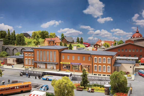 Burgstadt Train Station -- Kit - 16-5/16 x 3-3/8 x 3-11/16"  41.4 x 10 x 9.4cm-1