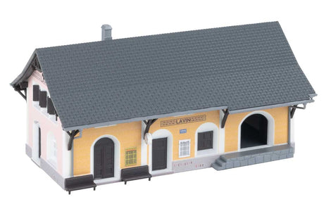 Lavin Train Station -- Kit - 4-5/16 x 2-15/16 x 2-3/4"  11 x 7.4 x 5.8cm-2
