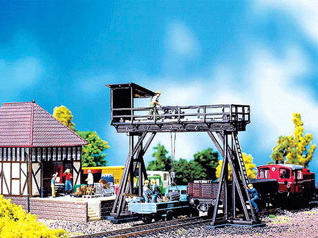 Gantry Crane -- 3-7/16 x 1-5/8 x 2-7/8"  8.6 x 4 x 7.2cm