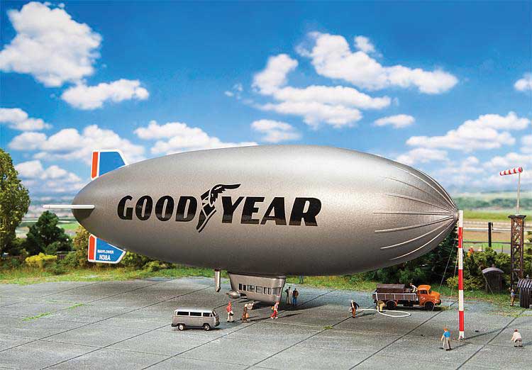 GZ-20a Blimp Airship - Kit -- Goodyear (silver, blue, black)-1