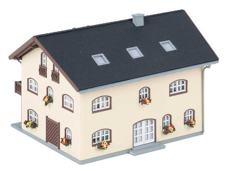 Siena House -- Kit - 3-3/8 x 3-3/16 x 2-11/16"  8.5 x 8.1 x 6.8cm-3