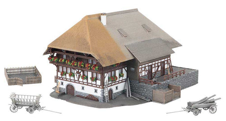 Black Forest House with 2 Figures -- Weathered Kit - 5-13/16 x 6 x 3-9/16"  14.8 x 15.3 x 9cm-2