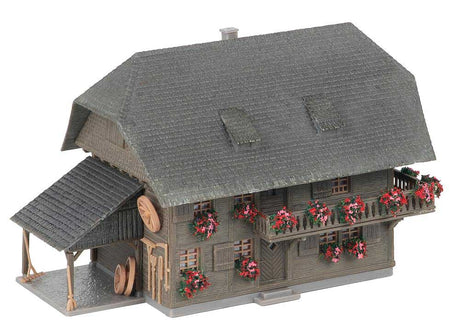 Clockmaker's House with Figure -- Weathered Anniversary Kit - 3-9/16 x 2-1/4 x 2-1/4"  9.1 x 5.7 x 5.7cm-2
