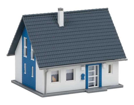 Single-Family House -- Kit - 2-5/16 x 2-1/2 x 2"  5.9 x 6.3 x 5cm (white, blue)-2