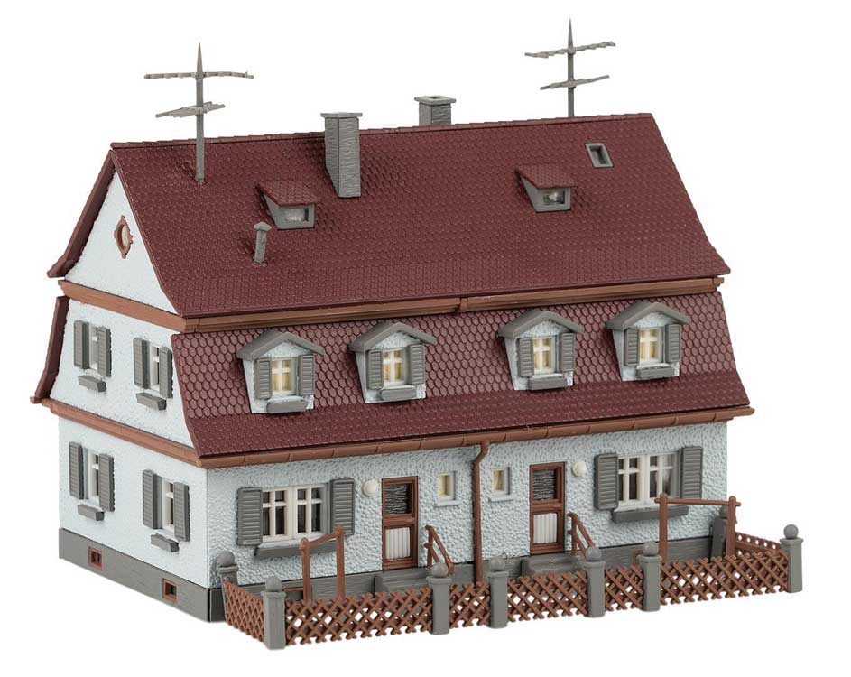 Semi-Detached Settlement House -- Kit - 3-7/16 x 2-3/4 x 3"  8.8 x 7 x 7.8cm-2
