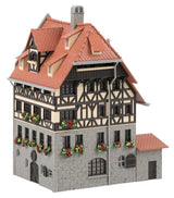 Nuremberg Town House -- Kit - 3-7/8 x 3-1/4 x 5-1/8"  9.8 x 8.3 x 13cm-2