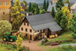 Country House -- Kit - 3-3/4 x 3-1/16 x 2-11/16"  9.5 x 7.8 x 6.8cm-1