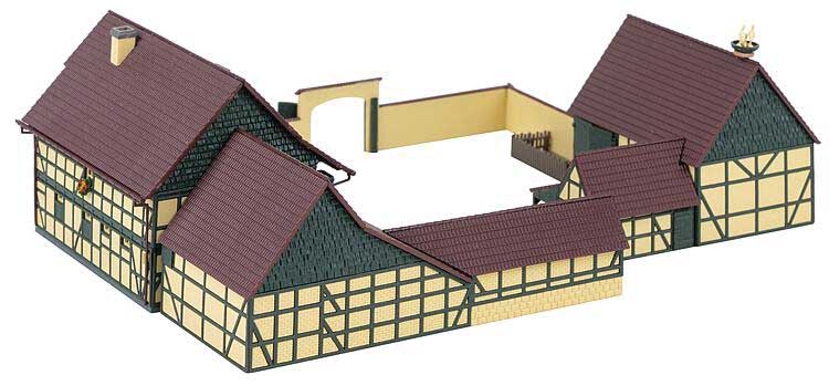 Vine-Growing Estate with Vinegrower's Tavern -- Kit - 19.1 x 18.8 x 6.6cm-4