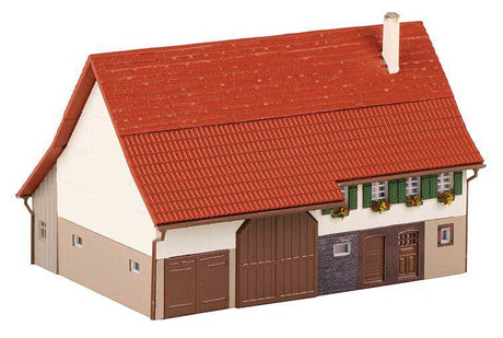 Farmhouse -- Kit - 9.7 x 7.9 x 6.6cm-3