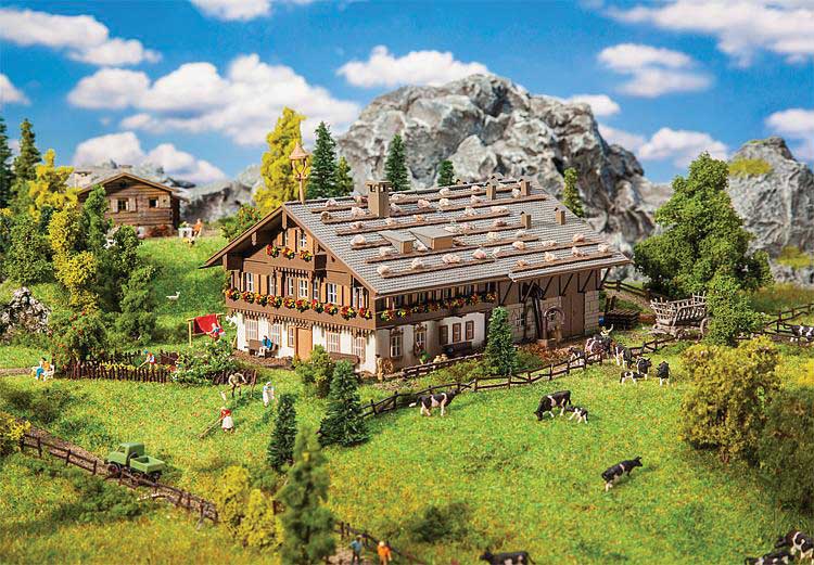 Alpine House with Barn -- Kit - 10 x 4-15/16 x 3-5/8"  25.5 x 12.5 x 9.2cm-1