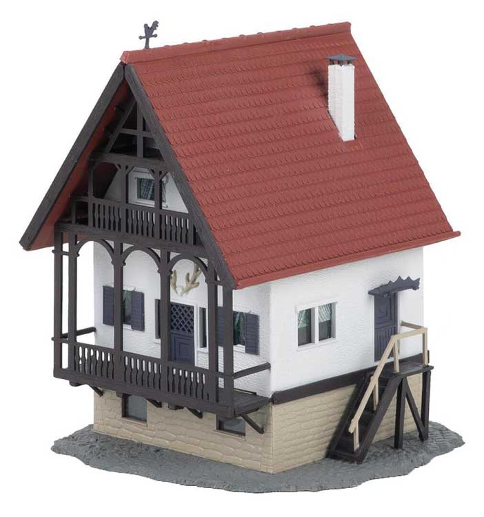 Forester's House -- Kit - 2-15/16 x 2-13/16 x 3-9/16"  7.5 x 7.1 x 9.1cm-2