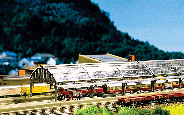 Glass Train Shed -- 6-1/2 x 3-5/8"  16.7 x 9cm