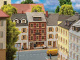 Townhouse with Bakery -- Kit - 1-1/4 x 1-5/8 x 2-9/16" 3.2 x 4.2 x 6.5cm-1
