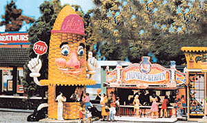 2 Funfair Stands" "Throw The Hat" & "Maize Man"