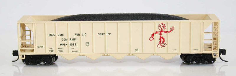 Ortner 5-Bay Rapid Discharge Hopper with Coal Load - Ready to Run -- Missouri Public Service 1073 (beige, red, black, Reddy Kilowatt Logo)
