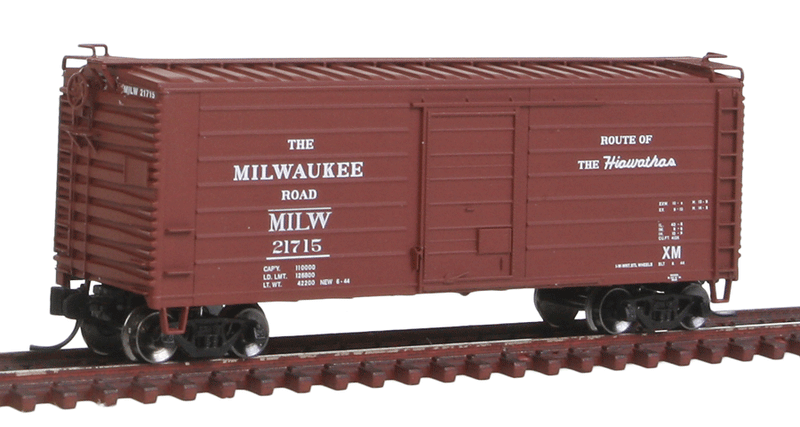 Short-Rib 40' Rib-Side Boxcar - Ready to Run -- Milwaukee Road #21715 (Boxcar Red, Hiawathas Slogan)