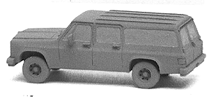 American Trucks - Chevrolet (Unpainted Metal Kit) -- Suburban 4-Door