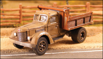 1950s International Dump Truck - Kit -- Unpainted