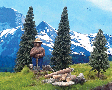 Smokey the Bear w/3 Trees -- Assembled-1