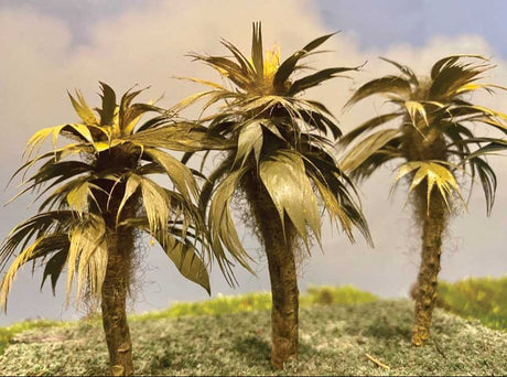Fan Palm Tree -- 3-4"Tall-2
