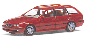 Automobile BMW -- 528 Touring