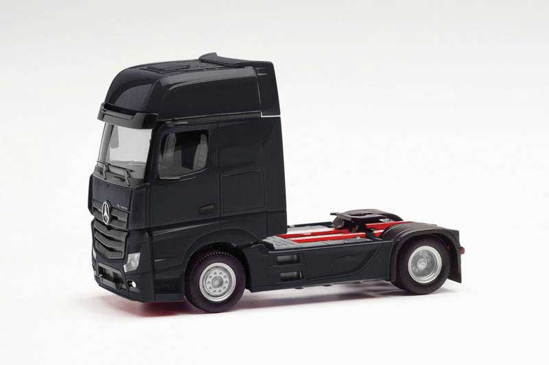 Mercedes-Benz Actros Gigaspace Tractor Only - Assembled -- Various Standard Colors