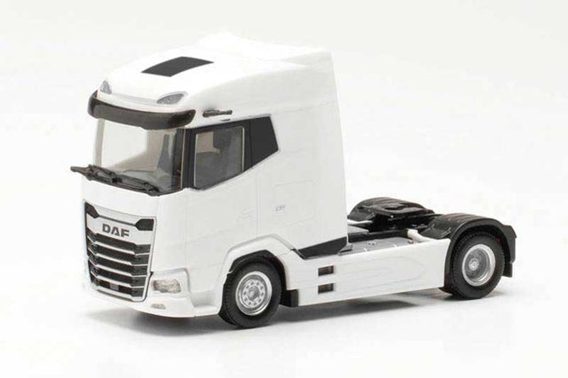 DAF XG 2 Axle Tractor Only - Assembled -- White