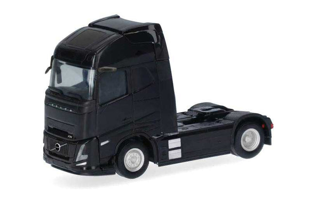 Volvo FH Aero Tractor Only - Assembled -- Black