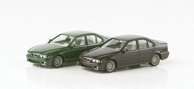 Automobile BMW -- M5 4-Door Sedan-Metallic Paint